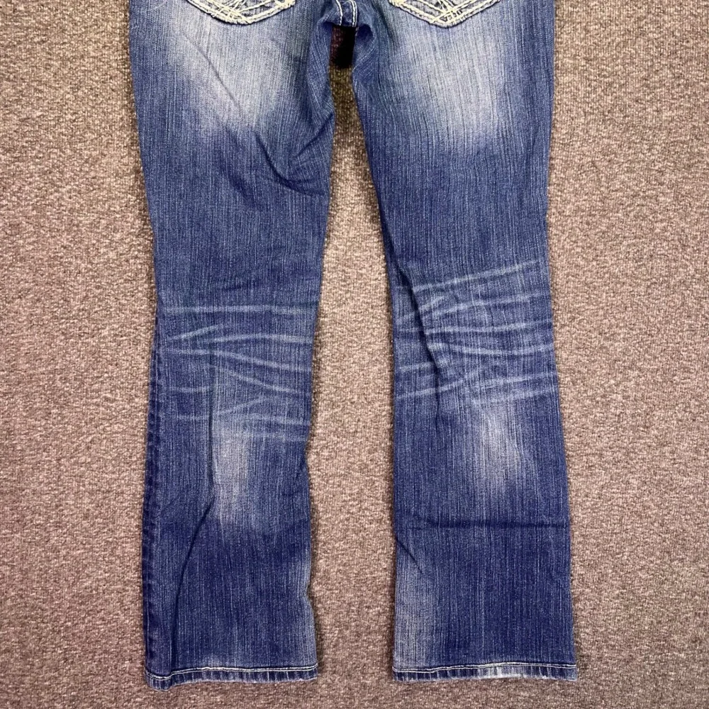 BKE Sabrina Bootcut Jeans Womens 30x28 Blue Distressed Low Rise Thick Stitch Y2K
